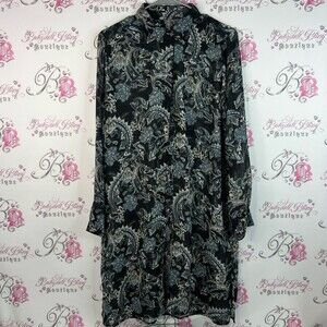 Simons dress long shirt style collared Black and Gray Paisley Button Down Shirt